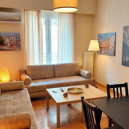 Grand Apartment In Parliament Square Atena Exterior foto