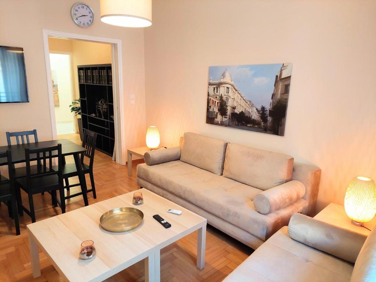 Grand Apartment In Parliament Square Atena Exterior foto