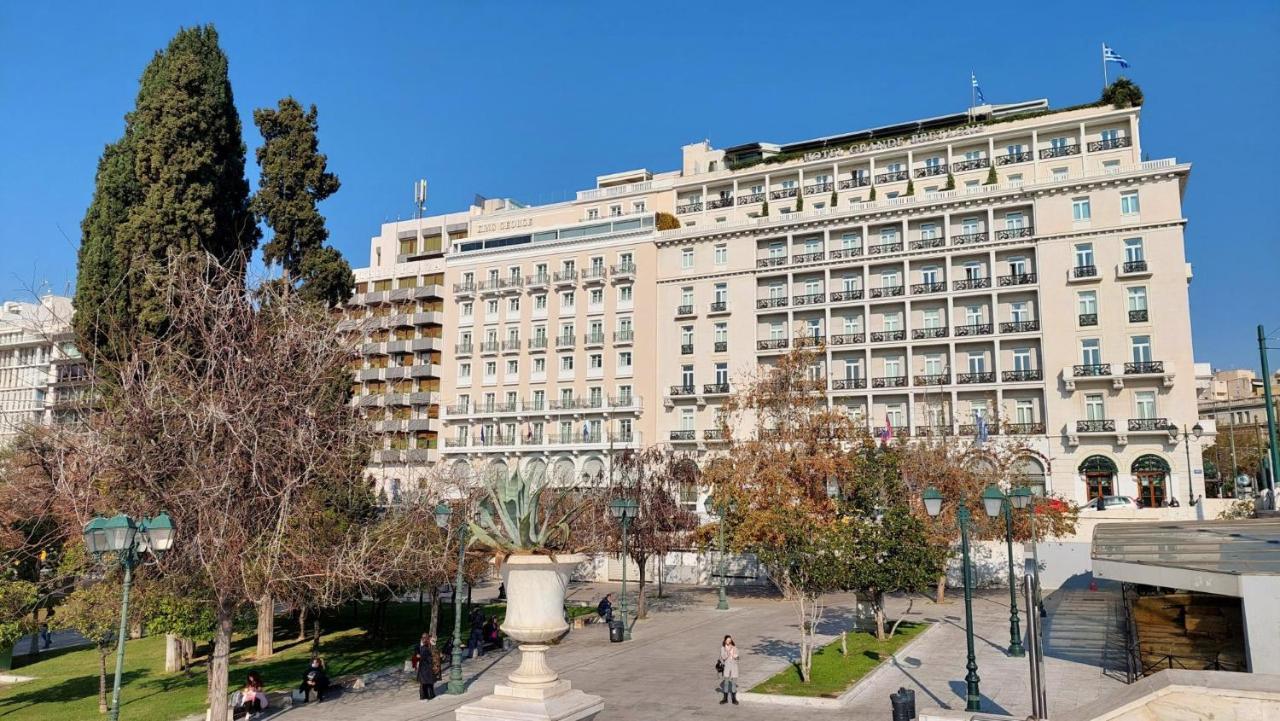 Grand Apartment In Parliament Square Atena Exterior foto