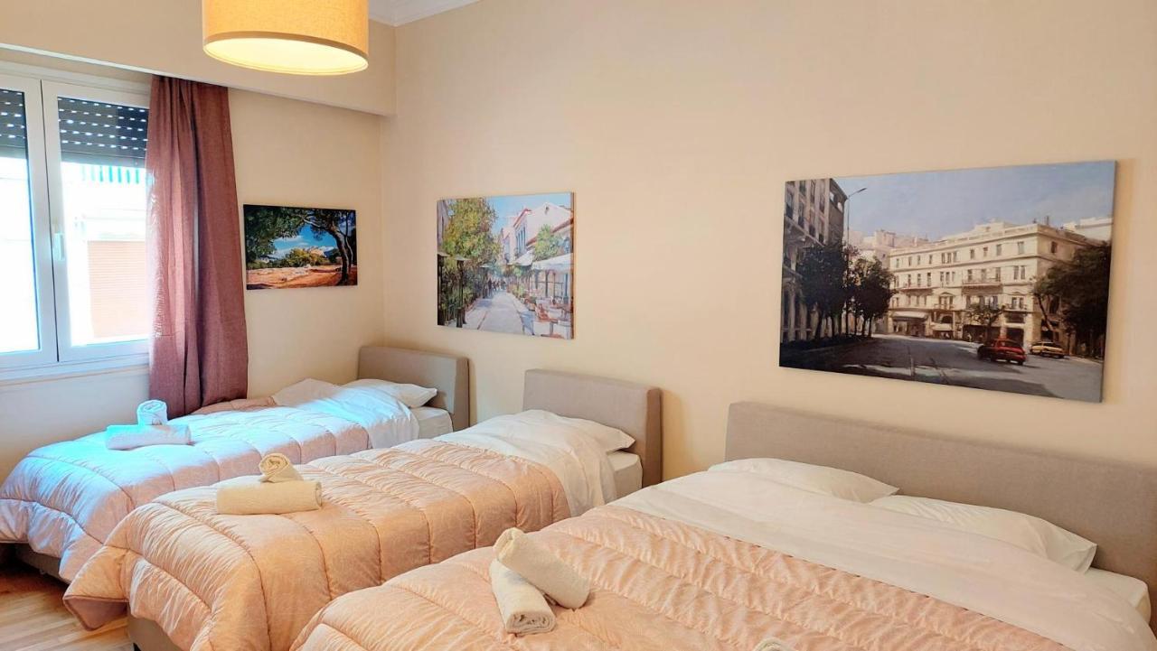 Grand Apartment In Parliament Square Atena Exterior foto